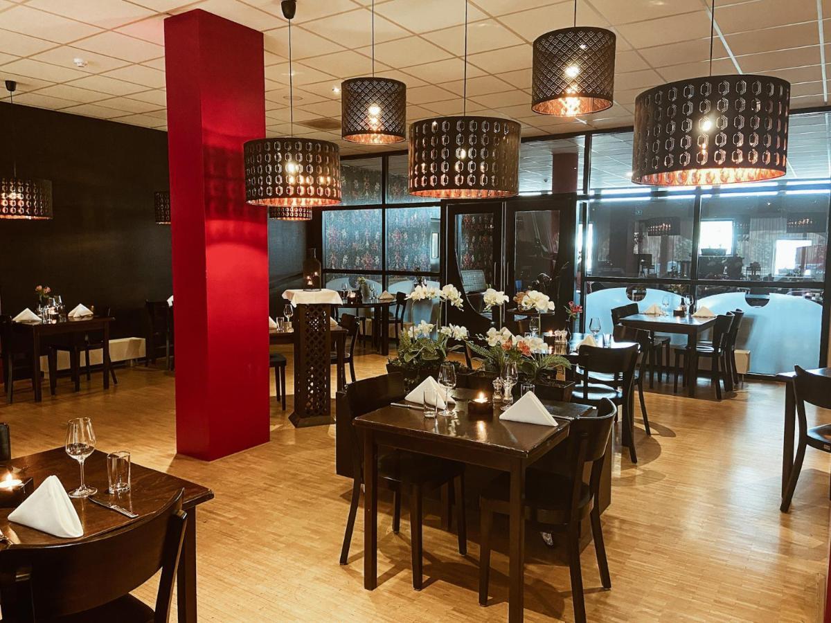 Fletcher Hotel-Restaurant Emmen Exterior photo