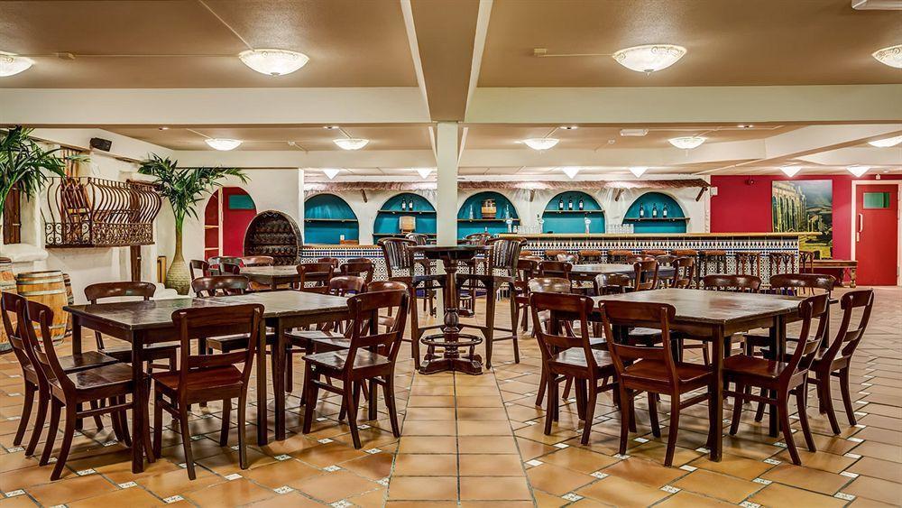 Fletcher Hotel-Restaurant Emmen Exterior photo